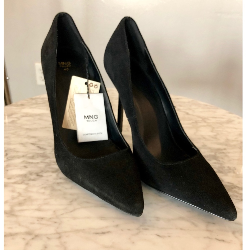 Mango Black Suede Pumps in US 9
